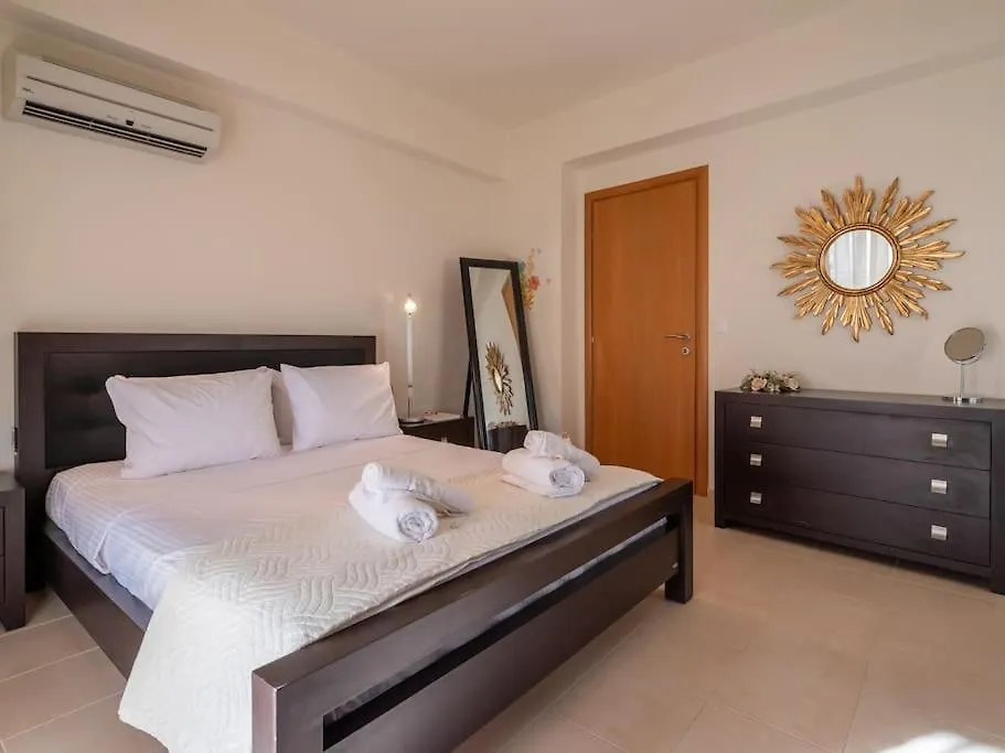 Apartment In The Center Of Heraklion 0*, Heraklion (Crete)